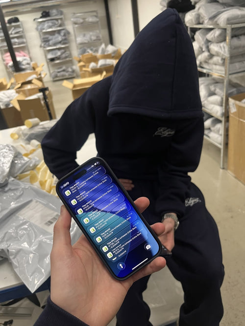 Customer's Cam